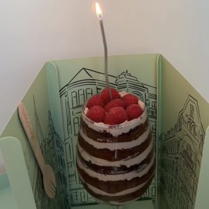 Chocolate glass cake