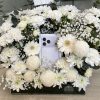 iPhone 17 pro white gift