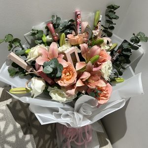 Makeup Bouquet